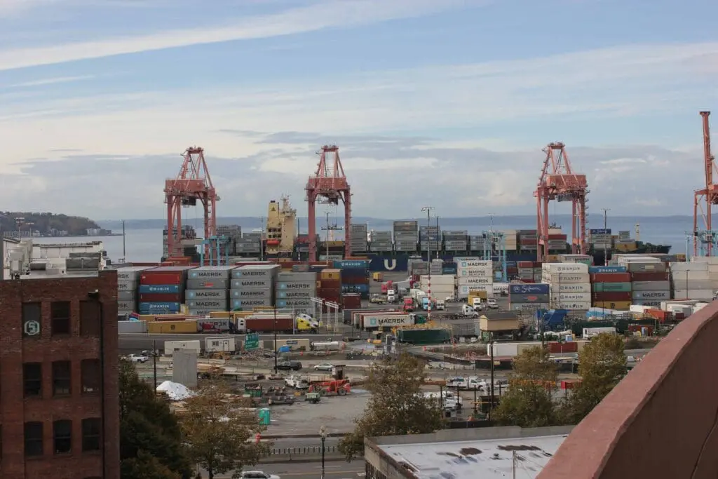 Blue Friday Bash With The Puget Sound Business Journal & PureClean - Pure Clean Blue Friday Bash With The Puget Sound Business Journal & PureClean - Pure Clean